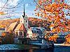 Kirche St. Marien an der Weißen Elster im herbstlichen Gera.