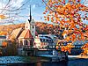 Kirche St. Marien an der Weißen Elster im herbstlichen Gera.