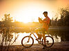 Fahrrad fahren Leipziger Neuseenland Sonnenuntergang
