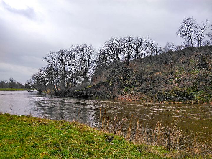 Fluss im Herbst