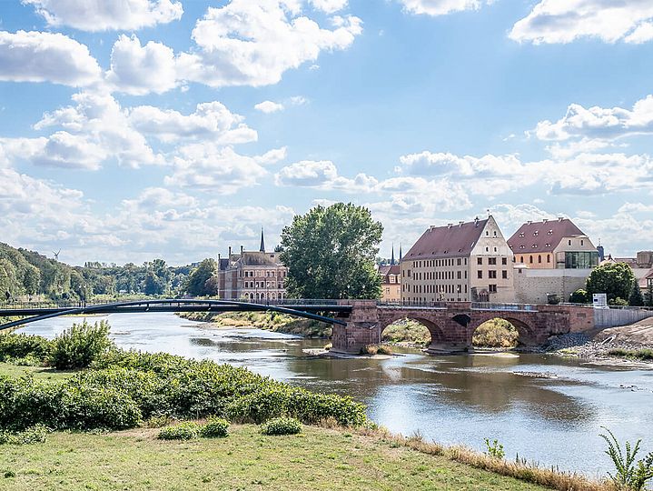 Die Pöppelmann-Brücke über die Mulde in Grimma.