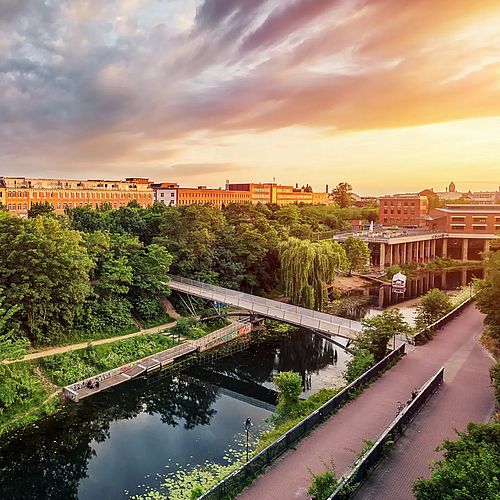 LEIPZIG IST DAS VENEDIG DES NORDENS? Wirklich? Ja! Denn Leipzig hat ca. 400 Brücken. Romantische Wasserwege und...