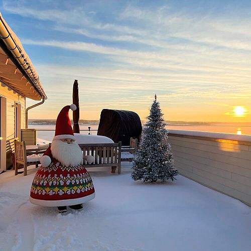 Frohe Weihnachtszeit! 🎄 Wir wünschen euch allen erholsame Feiertage und gemütliche Stunden am Hainer See. Lasst es euch...